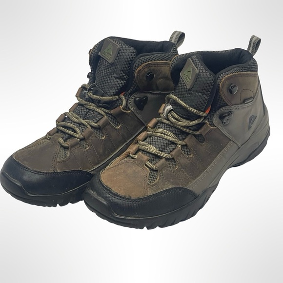 Ozark Trail Other - Ozark Trail size 9 Brown and Black Hiking Boots